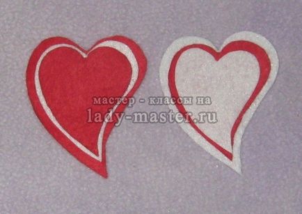 Валентинки з фетру у вигляді сердечок, майстер клас з покроковими фото