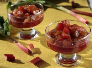 Rebarbara jam előnyei és hátrányai, receptek (rebarbara) Rebarbara jam előnyei és hátrányai, receptek