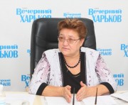Az importált feldolgozott gyümölcsök és zöldségek, mielőtt esik az asztalra (import) Az importált feldolgozott gyümölcsök és zöldségek, mielőtt esik az asztalra
