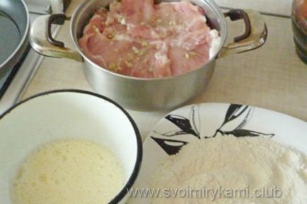 Як приготувати відбивні зі свинини на сковороді з покрокового рецептом і фото