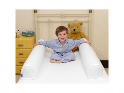 Cum să protejați copilul de cădere din pat