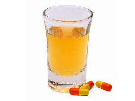 Atunci când prin cât de mult poți bea antibiotice după alcool - este posibil să bei antibiotice