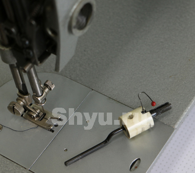 Регулятор натягу нитки, пристрій натяжителя швейної машинки чайка