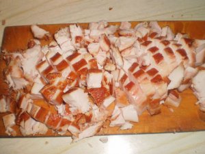 Салат з копченої курки з сухариками - фото-рецепти покрокового приготування