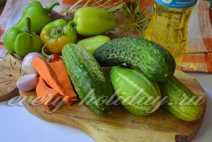Salata pentru iarna - castraveți cu piper și patrunjel de morcovi