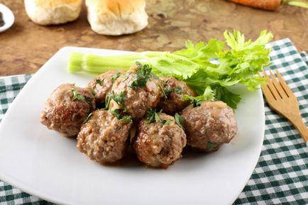 Meatballs pentru câteva rețete cu fotografie