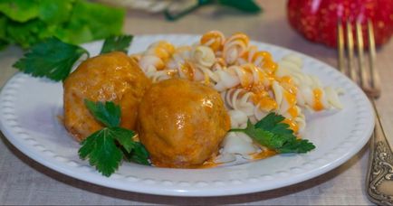 Meatballs pentru câteva rețete cu fotografie