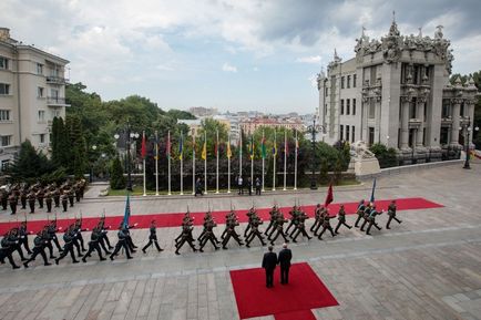 Poroșenko și Lukashenka întâlniri principale și incidente neașteptate, noul timp