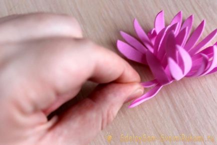 Шпилька з фоамірана «хризантема», майстер-клас своїми руками