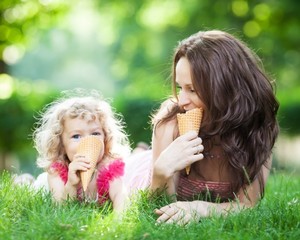 20 Ways, hogy tájékoztassa gyermeke az ő szeretete - nő s nap