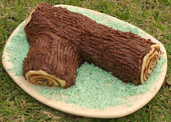 8 receptek „log” torta