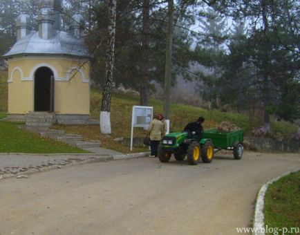 Блог мандрівника - монастир хинку - manastirea hincu