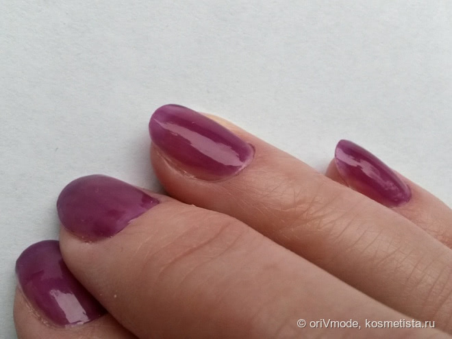 Чорнильна акварель або ягідне желе лак для нігтів givenchy le vernis # 31 purple ink з весняної