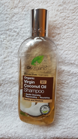 Capul curat și proaspăt cu gel de gel moltobene spa este un șampon răcoros și premium de păr spagel