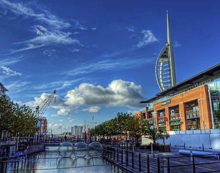 O zi în Portsmouth, Marea Britanie