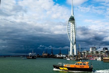 O zi în Portsmouth, Marea Britanie