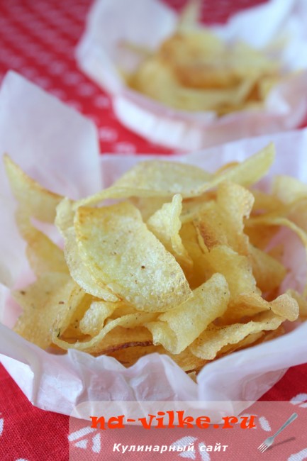 Homemade chips de cartofi subțiri - rețetă cu o fotografie