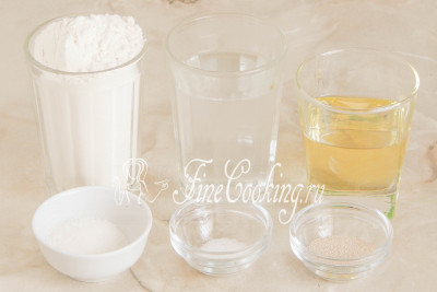 Дріжджове тісто на рослинній олії - рецепт з фото