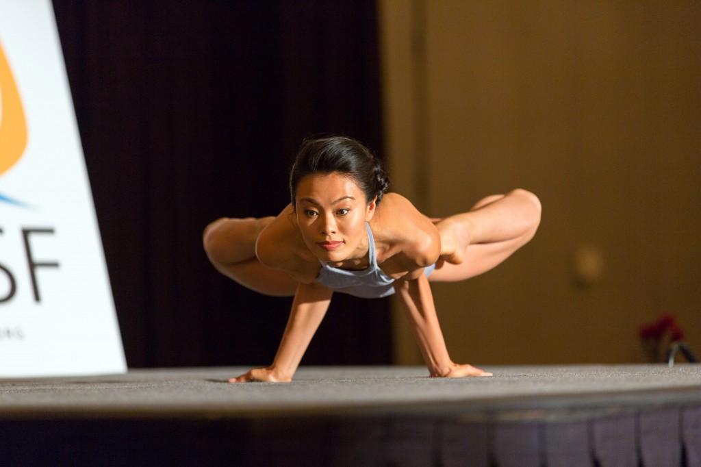 Extrem de complexe asanasuri în yoga (mai mult! 105! Photos), lumea yoga