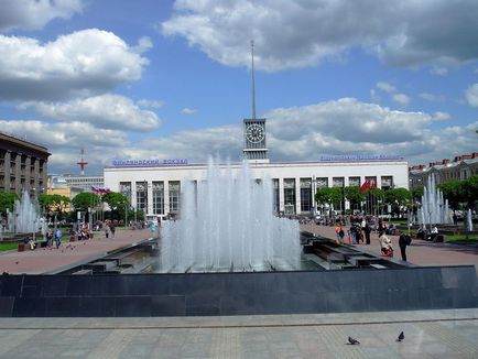 Фонтан на площі Леніна в Санкт-Петербурзі інформація і фото, де знаходиться фонтан на площі