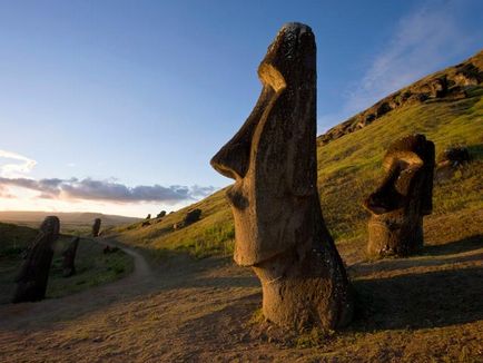 Idolii din Insula Paștelui - legendarul moai