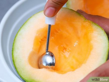 Cum se utilizează o lingură pentru pepene galben
