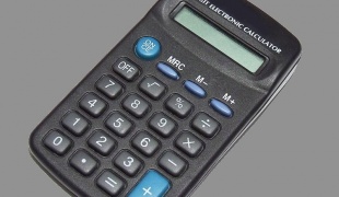 Cum se calculează gradul pe un calculator