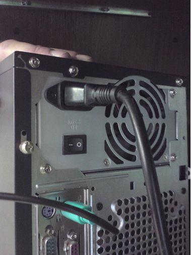 Cum se conectează conectorii din spatele calculatorului (starea difuzorului este conectată) Cum să conectați partea din spate a computerului
