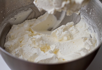Hogyan kell főzni egy torta - Feketeerdő - egy bevált recept lépésről lépésre képekkel a finom blog (sütemény) Hogyan kell főzni egy torta - Feketeerdő - egy bevált recept lépésről lépésre képekkel a finom blog