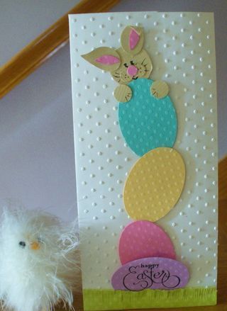 Cum să faci o carte de Paște cu un iepure înăuntru