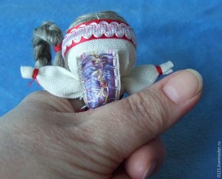 Як зшити ляльку «на щастя» в традиційній народній техніці