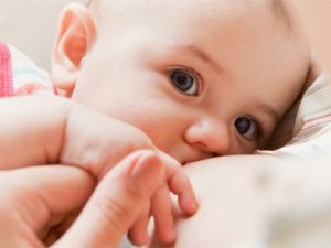 Modul în care creșterea lactației în timpul alăptării este un proces natural necesar pentru copil