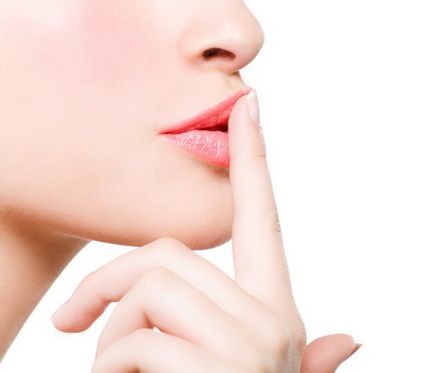 Cum să aibă grijă de buze în toamnă