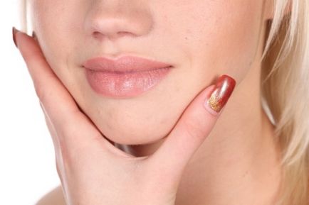 Як доглядати за губами восени 5 корисних порад - жіночий журнал