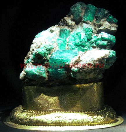 Колекція мінералів класифікація, властивості, кольору, фото мінералів і дорогоцінних каменів