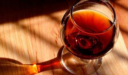 Cognac și potență - beneficiu sau rău, deoarece doza admisă afectează