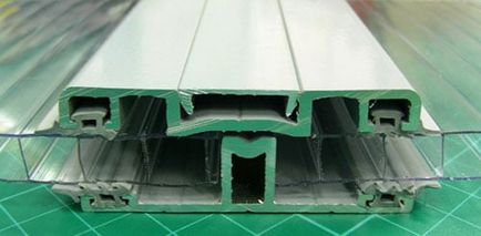 Кріплення полікарбонату до каркасу теплиці основні способи, інструкції по монтажу