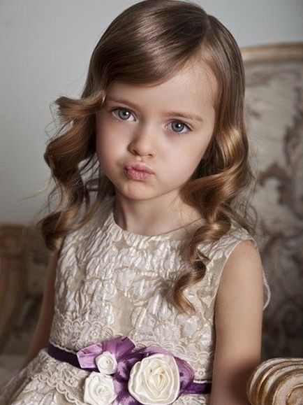 Kristina Pimenova - elbűvölő hírek (orosz modell) Kristina Pimenova - elbűvölő hírek
