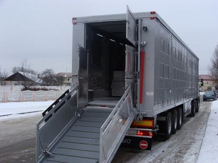 Купити напівпричіп для перевезення живої худоби (свиней, овець і ВРХ) 2017, роздрібна ціна 7000000 руб