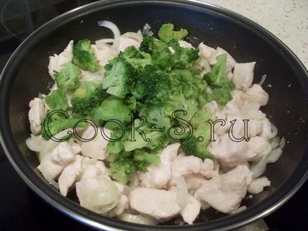 Csirke brokkoli - lépésről lépésre recept fotókkal, csirke ételek