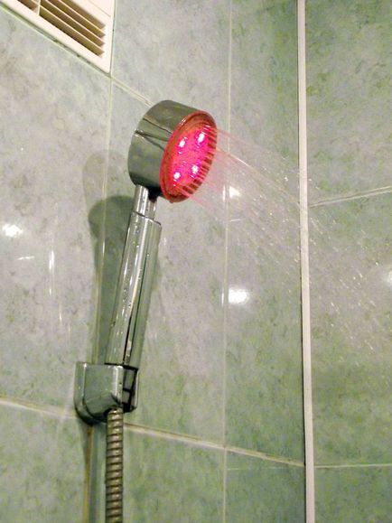 Cap de duș cu iluminare din spate