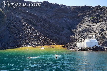 Cele mai bune fotografii ale insulelor Santorini și hoteluri, apusuri de soare și pisici