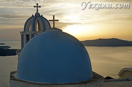 Cele mai bune fotografii ale insulelor Santorini și hoteluri, apusuri de soare și pisici