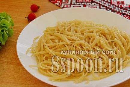 Макарони с месо и доматено пюре - рецепта 8