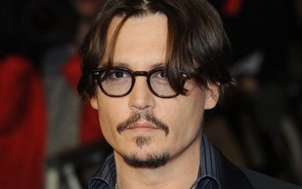 Moda cum sa imbraci un barbat in stilul lui Johnny Depp