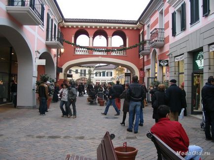 Stiri de moda cumpărături în Italia - outlet milan, discount, spatchi, fabrici en-gros