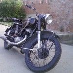 Motocicleta Izh Planet 5