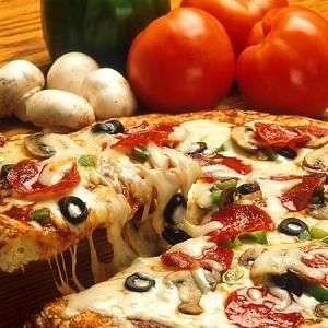 Este posibil să evitați mama pizza și alăptarea pentru o rețetă delicioasă