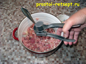 М'ясо по-албанською, готувати просто!