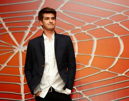 Az új Spider-Man Andrew Garfield csak egy csont és bőr - interjúk a csillagok és hírességek (Pókember) Az új Spider-Man Andrew Garfield csak egy csont és bőr - interjúk a csillagok és hírességek,
